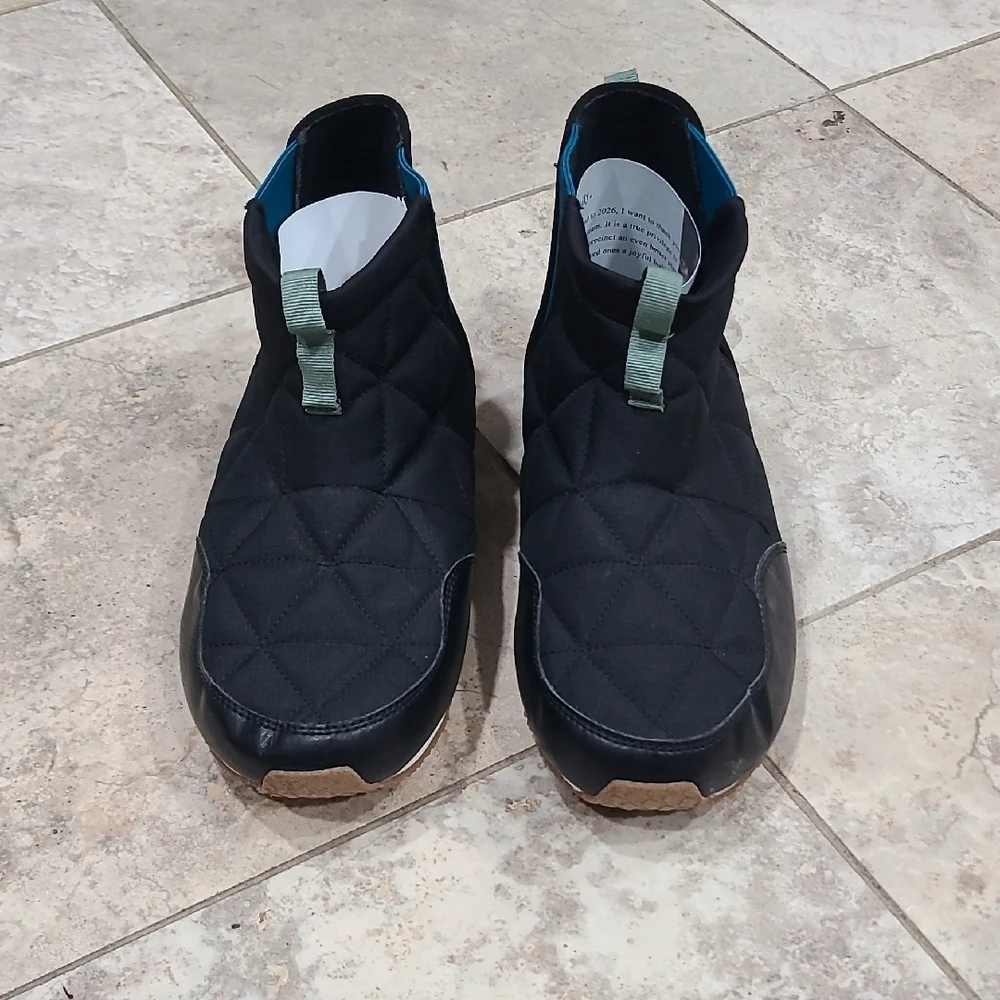 Teva Black Quilted Big Kids Sneakers